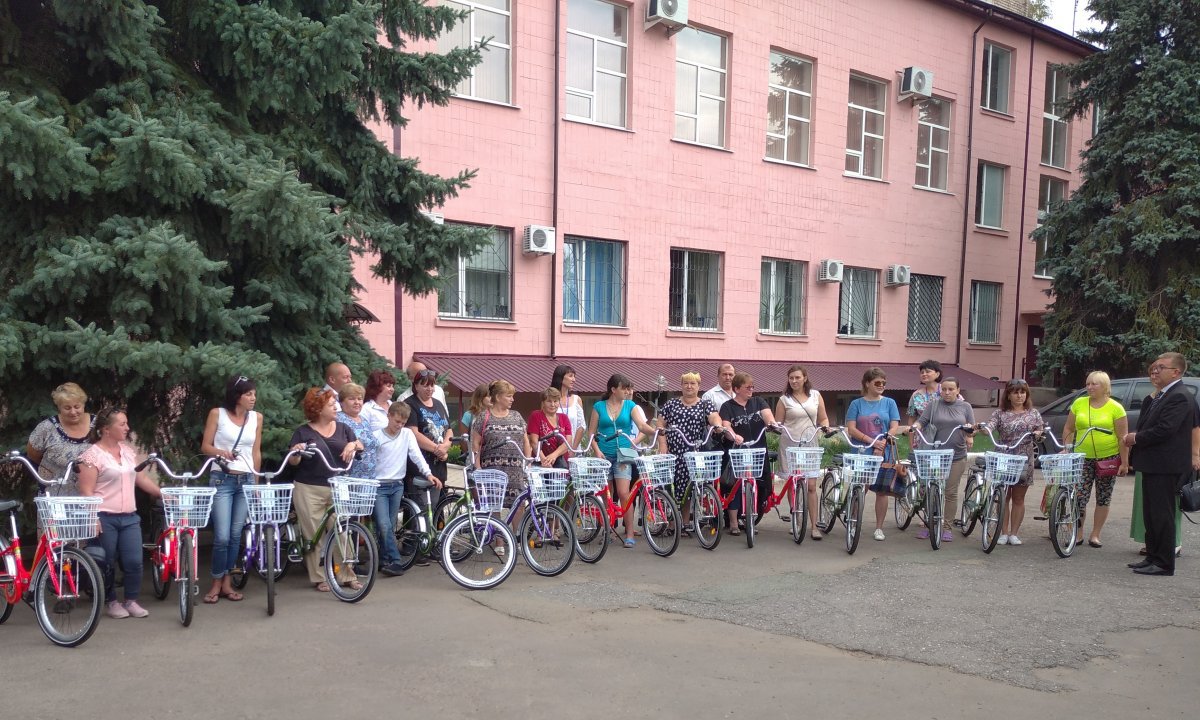 Погода чернухино перевальский. Пгт Чернухино Луганская область. Перевальская школа интернат. Погода в Чернухино.